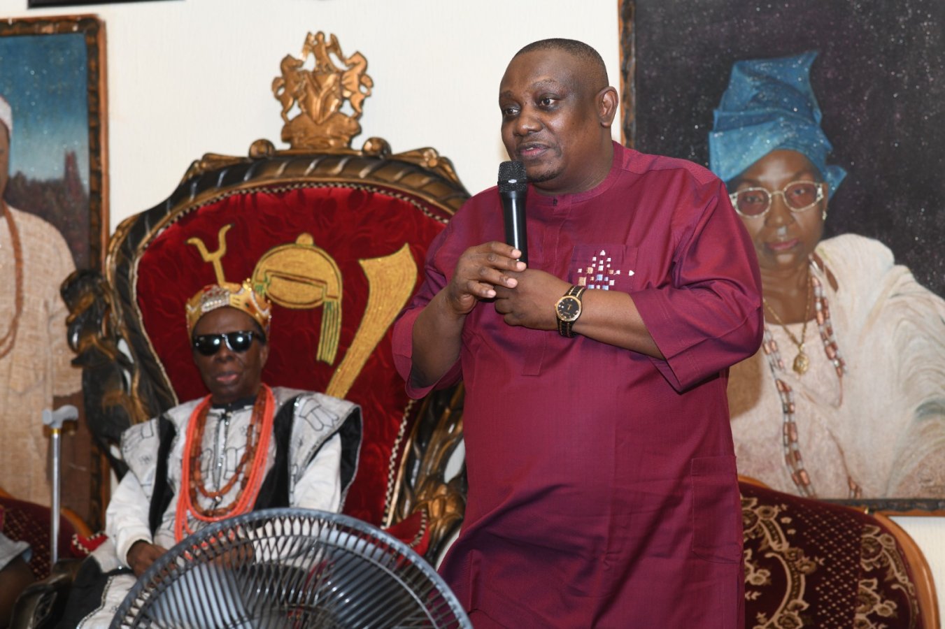 UNIZIK Vice Chancellor Pays Homage to Awka Monarch, Seeks Royal Blessing and Stronger Community Ties