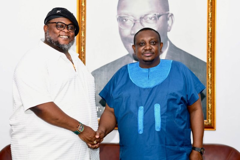 Pineleaf Estate CEO, Archbishop Nzekwesi hails UNIZIK VC’s vision, explores prospects for collaborations